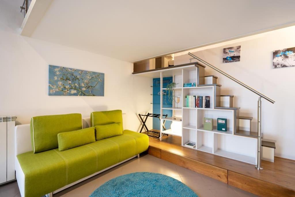 Borromei'S Nest - Central Loft Milaan Buitenkant foto